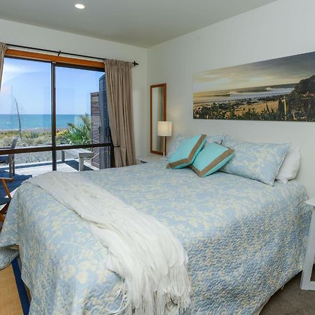 Absolute Beachfront B&B ネーピア 部屋 写真