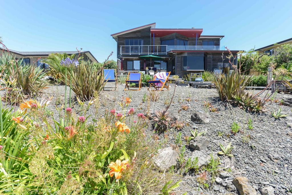 Absolute Beachfront B&B ネーピア エクステリア 写真