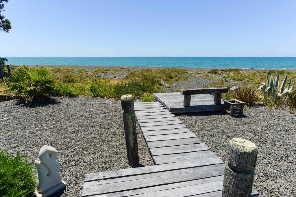 Absolute Beachfront B&B ネーピア エクステリア 写真